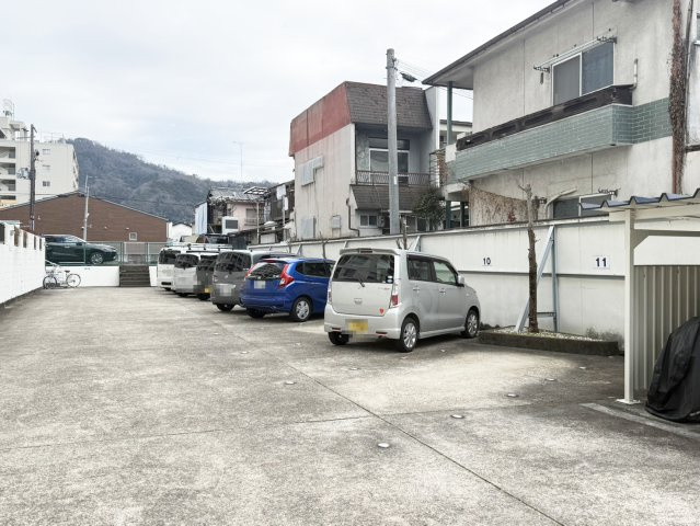 敷地内駐車場です。