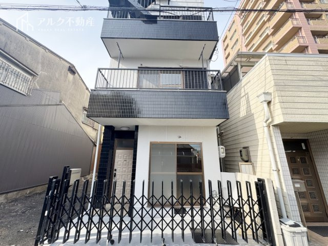 外観：328000579854