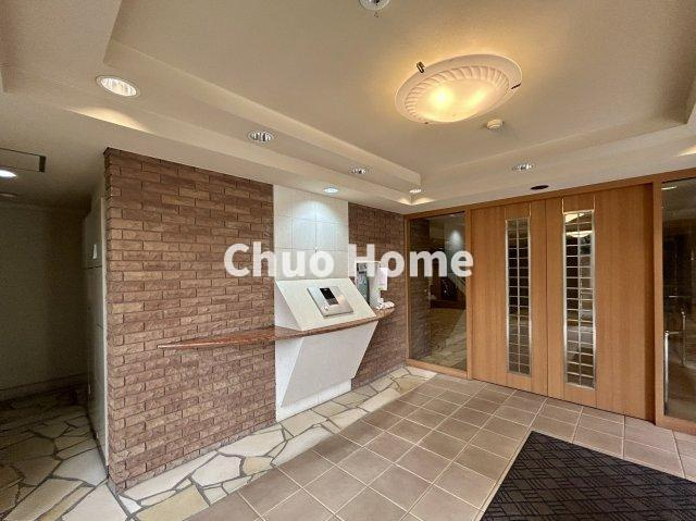 【オートロック】オートロックシステムでセキュリティ充実。当たり前ですが、安全で安心して暮らすのって大事ですよね。お探しのご条件でオートロック付きの物件を探す方も多いですがやはりセキュリティは大事です。