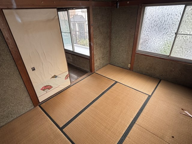 来客時にも便利な和室付き