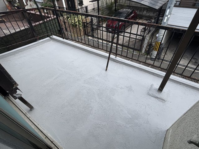 お洗濯にも便利なバルコニー付き