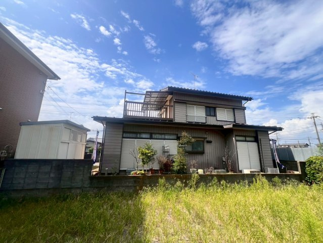 敷地約48坪！自由設計で夢のマイホームはいかがでしょうか！当社無料の間取り作成も承ります！お気軽にお問い合わせください！