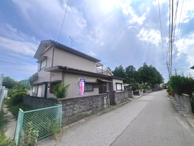 敷地約48坪！自由設計で夢のマイホームはいかがでしょうか！当社無料の間取り作成も承ります！お気軽にお問い合わせください！
