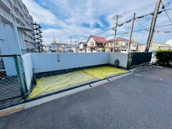 【パレス貝塚　中古マンションの共用部分】