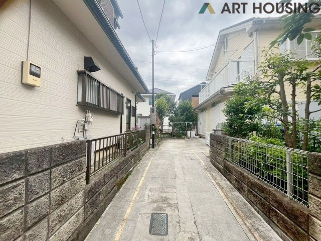 西側に建物なく陽当たり良好です！