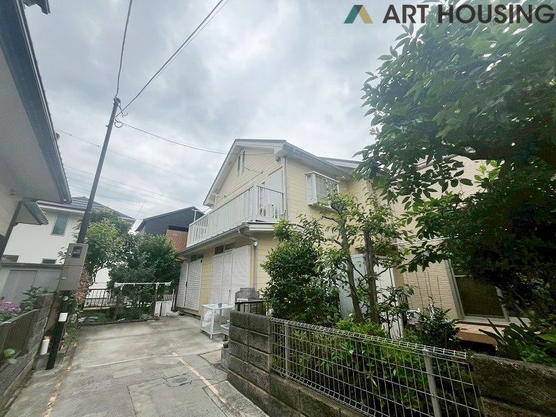 ガーデニングや家庭菜園はもちろん、お子様の遊び場やペットを放して遊ぶことができます