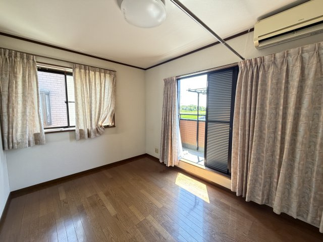 寝室
