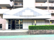 ゆとりのあるエントランスです