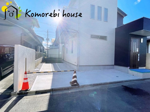 【鴻巣市鴻巣 新築一戸建て 01の駐車場】