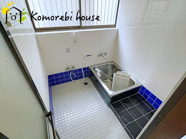 落ち着いた空間のお風呂です