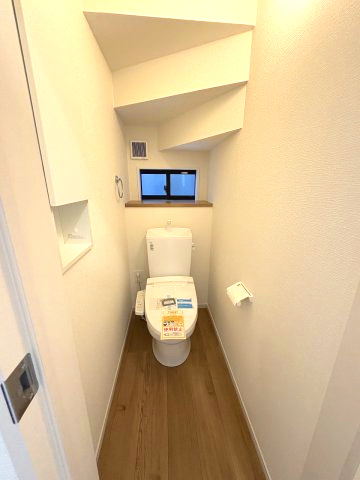 現地写真。1階のトイレです。