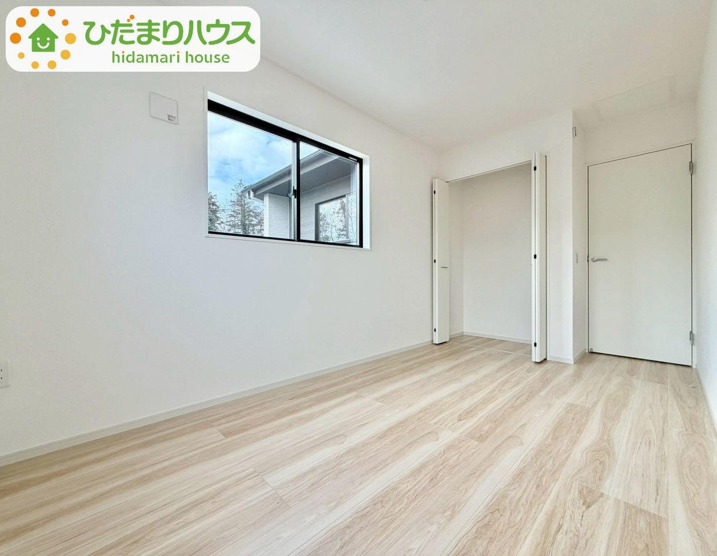 全室にクローゼットが付いていて、お部屋の住空間もスッキリ広々つかえそうです(^^)/       　