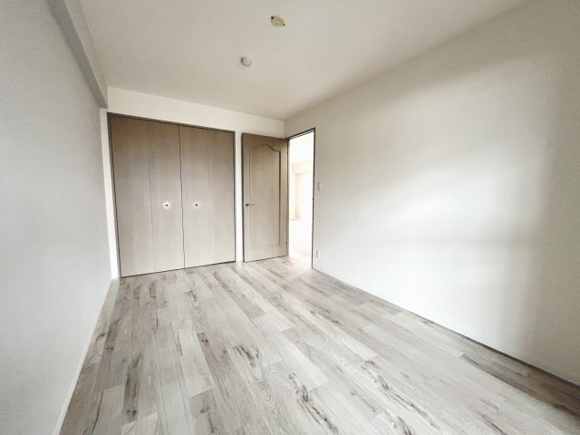 広々とした洋室です