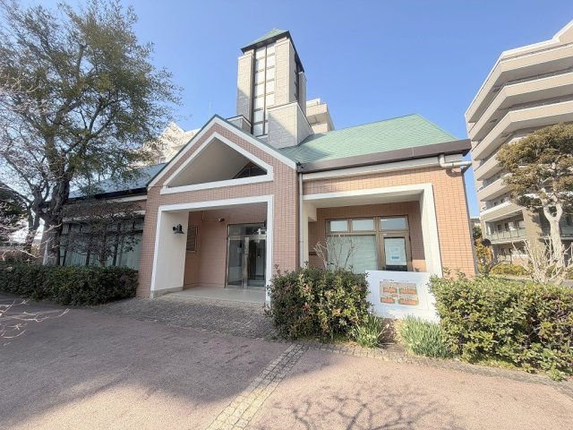 apartment 埼玉県三郷市中央３丁目46番地11