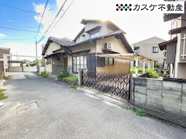 北側接道：公道　約4ｍ