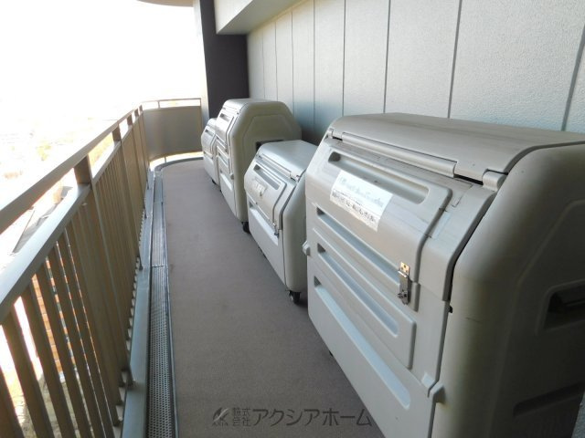各階にゴミ置場あり
