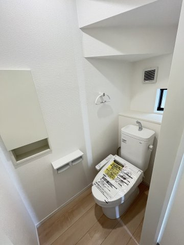 現地写真。1階のトイレです。