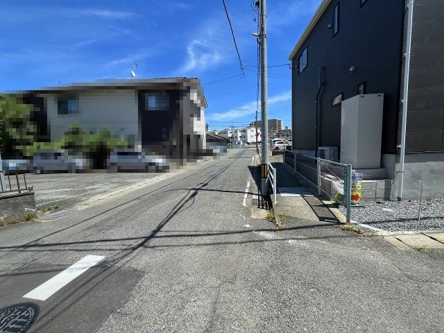 現地写真。前面道路です。