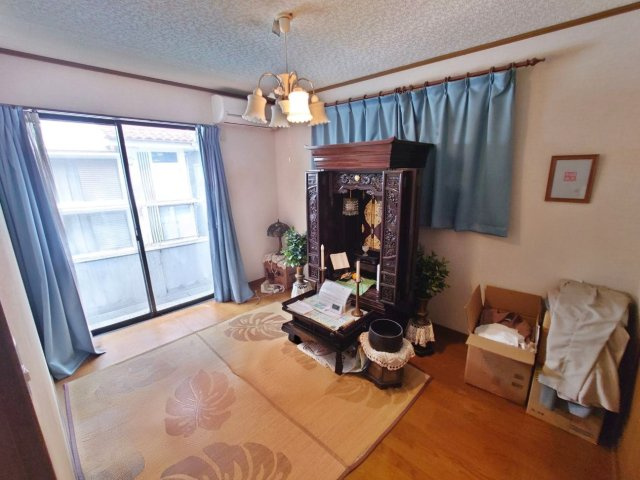 二面採光で通風良好な居室