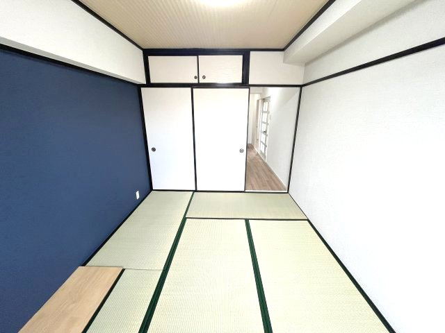 清潔感のある和室は畳の香りに包まれてゆったりと過ごすのに最適な空間です