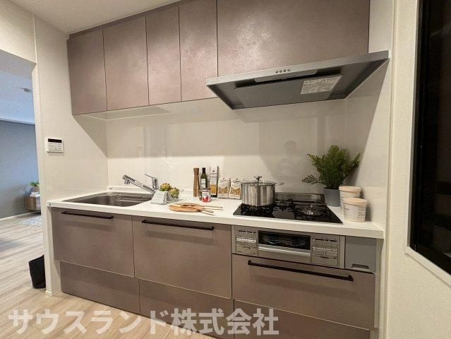 柵を設けやすいので、小さなお子様の立ち入りを防ぎやすく、安心してお料理ができます。