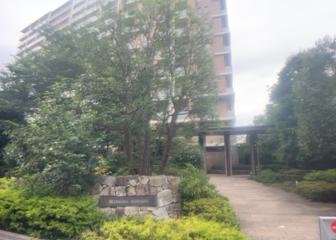 隣家の土地はどうなっているのか、生活利便施設が近くにあるのか、学校まで近いかなど、お客様のライフスタイルにあわせたイメージが重要です。また、近くにあると困る施設が近くにないかも確認するといいでしょう。
