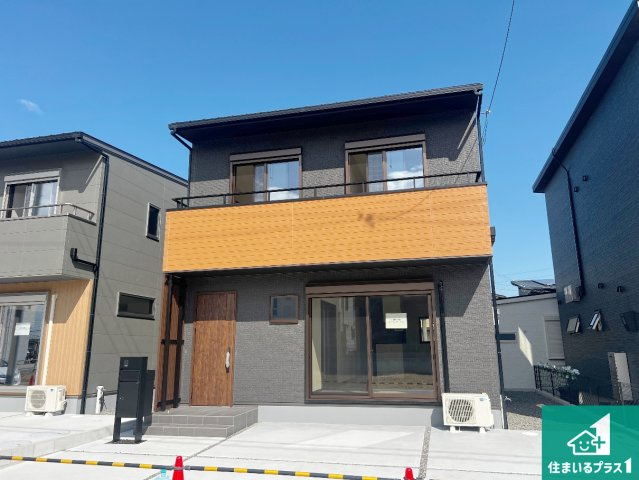安心の10年保証！外観を美しく保ち、雨水で汚れを落とします！気になることがありましたら、お気軽にお問い合わせください！