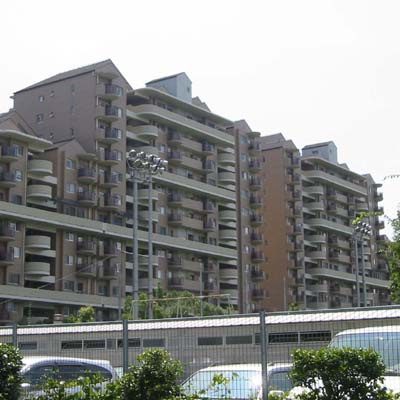 外観：328000666984