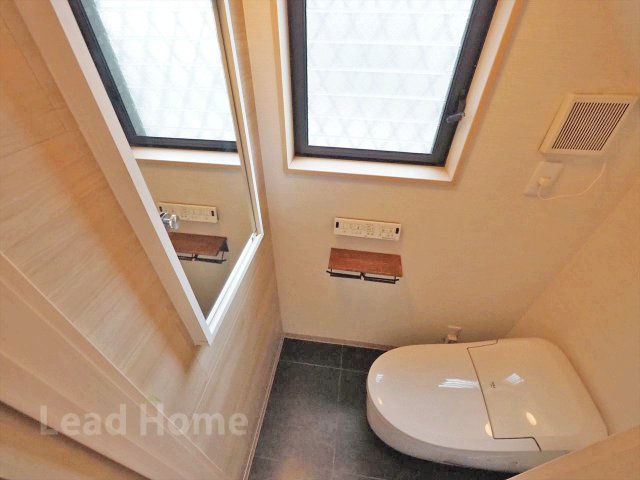 1階