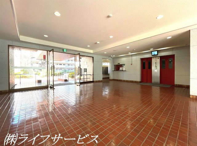 エントランスホール