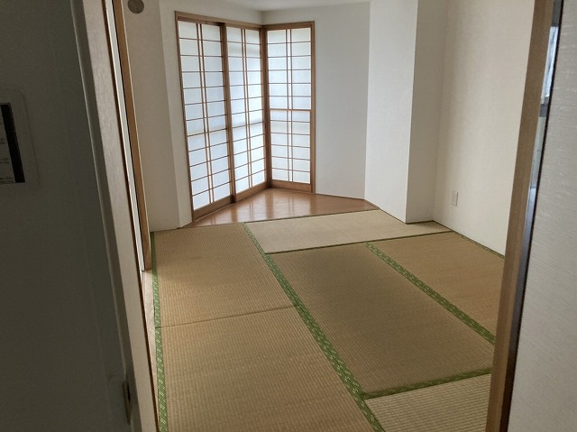 子供が何人でも年齢によっては、受験時にしっかり壁のある個室があった方が良い場合もあります。難しい問題ですが、兄弟の人数や、性別や年齢差によって状況が異なりますので、数年後のこともしっかり考えましょう。