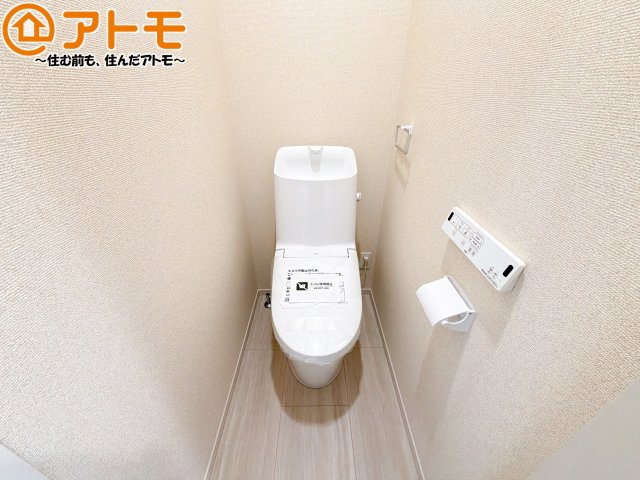 毎日使うトイレだからこそ機能性を重視したいですよね！温水洗浄便座で快適な時間をお過ごしください♪