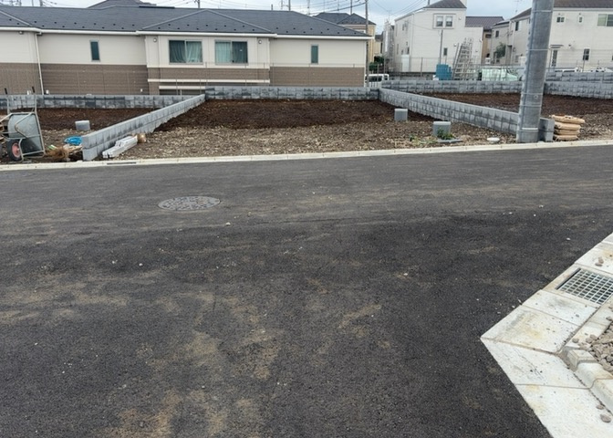 最寄り駅が近いなどの交通アクセスが良い土地だと暮らしやすいですよね。通勤・通学の観点から土地を選ぶことも大切です！自身や家族のライフワークからあったの物件を探しましょう！当社営業がお力になります！