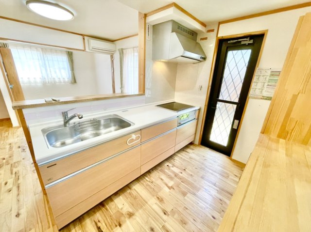 シンクが広々としたキッチンです☆