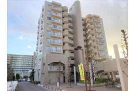 モアステージ吉川ライネスハイムD棟の外観