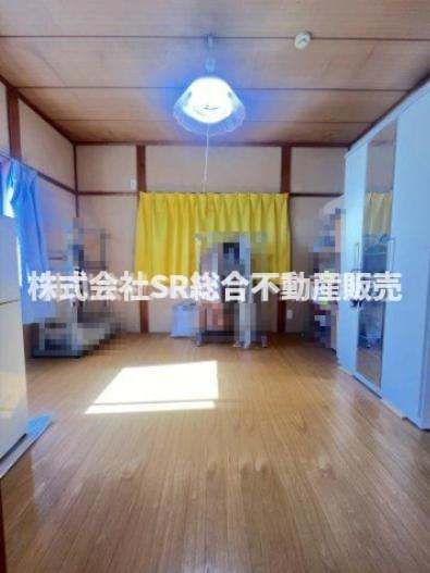 3階寝室です。　2面採光で日当たり良好！