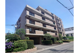 朝日パリオ西武柳沢の外観