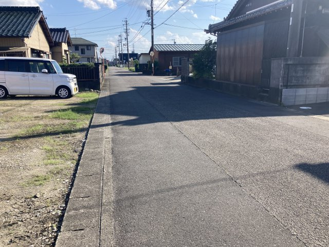 前面道路含む現地写真