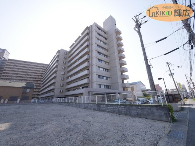 外観：328000585373