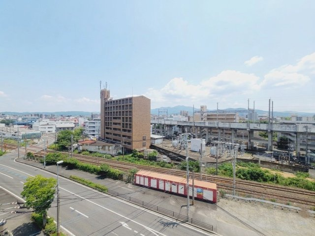 〇バルコニーからは気持ちの良い眺望が広がります