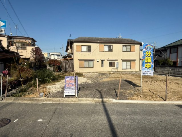 外観：327002168127