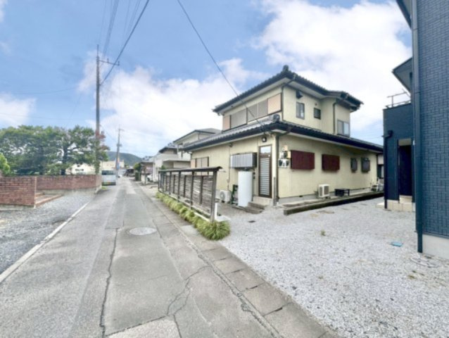 ■外観｜閑静な住宅街で始める新しい暮らし♪開放的な毎日をあなたへ(^^♪