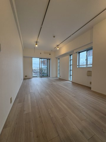 リビングダイニング　※既存の状態です。今後リフォーム予定です。