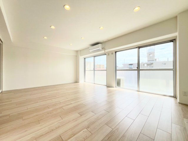 リビングダイニング