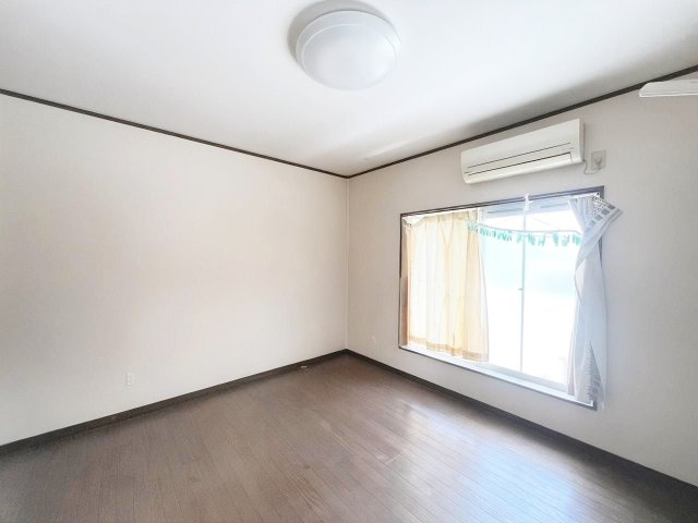 全居室収納完備！荷物が多くても安心です♪