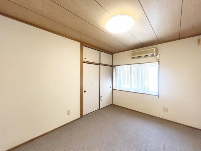 心地よい眠りへと誘う畳の香りと和風空間♪