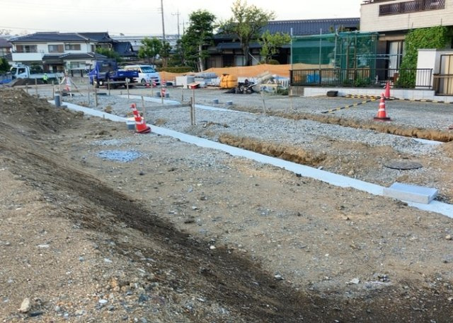 土地探しをしていると都市計画区域という言葉を目にすると思います。法律によって、都道府県知事や国土交通大臣が指定するエリアのことを指しており、都市計画区域は市街化区域と市街化調整区域に分けられています。