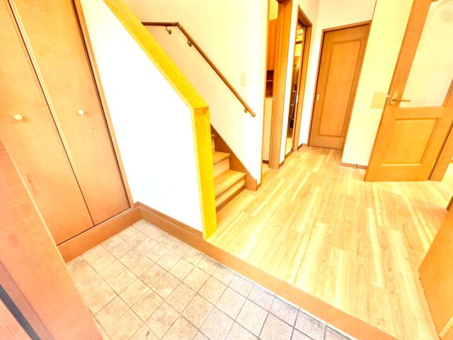 シンプルで使いやすい玄関です