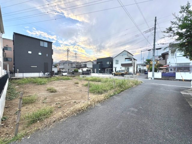 敷地約48坪・整形地・ご家族のライフスタイルに合わせた自由設計が可能です！当社無料の間取り作成も承ります！建物イメージや資金計画などお気軽にご相談ください。