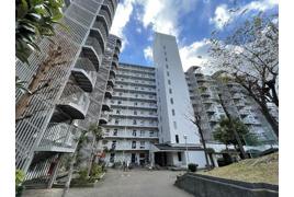 エバーグリーン金岡4号棟の外観